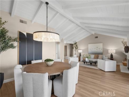 31  Carmel Bay   Drive, Corona del Mar, CA