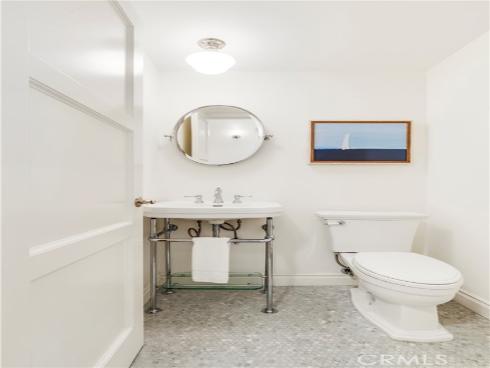 716 Iris Avenue, Corona del Mar, CA