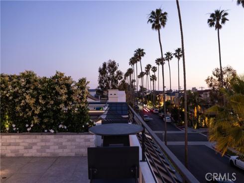 508  Goldenrod   Avenue, Corona del Mar, CA