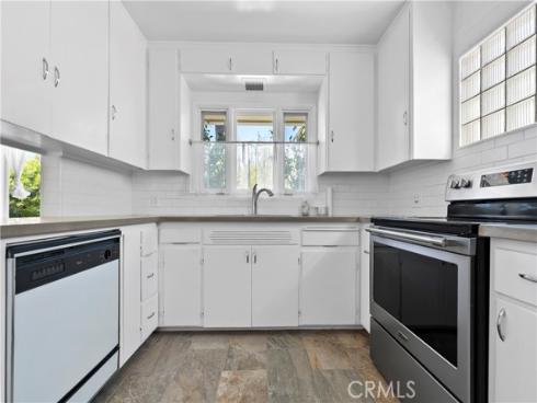 604 Marguerite Avenue, Corona del Mar, CA