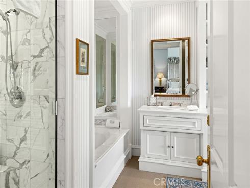 1  San Mateo   Way, Corona del Mar, CA