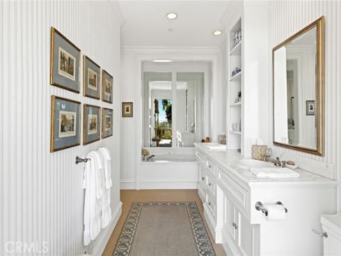 1  San Mateo   Way, Corona del Mar, CA