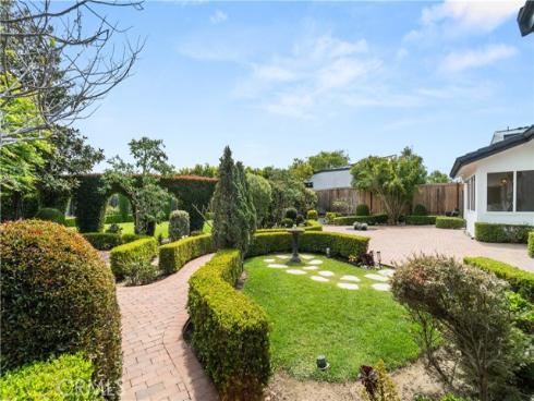 1520 Sandcastle Drive, Corona del Mar, CA