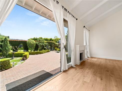 1520 Sandcastle Drive, Corona del Mar, CA