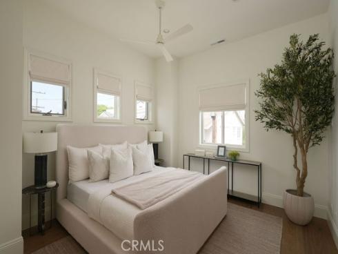 412 Goldenrod Avenue, Corona del Mar, CA