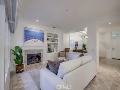 2569 Bungalow Place, Corona del Mar, CA