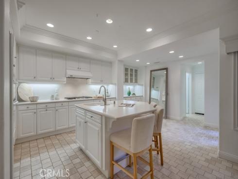 2569 Bungalow Place, Corona del Mar, CA