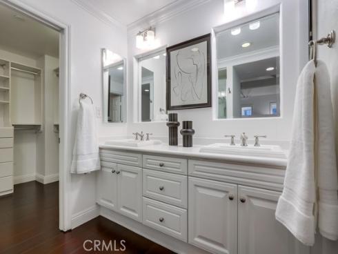 2569 Bungalow Place, Corona del Mar, CA