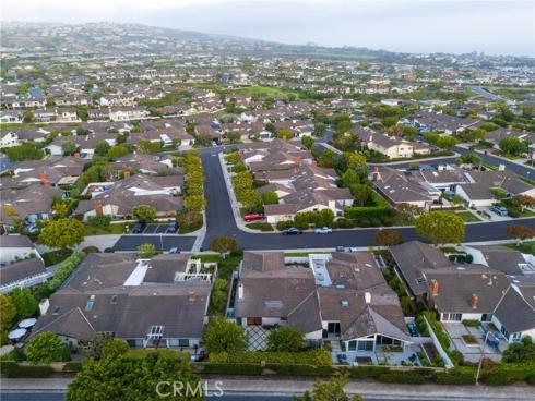 35  Beachcomber   Drive, Corona del Mar, CA