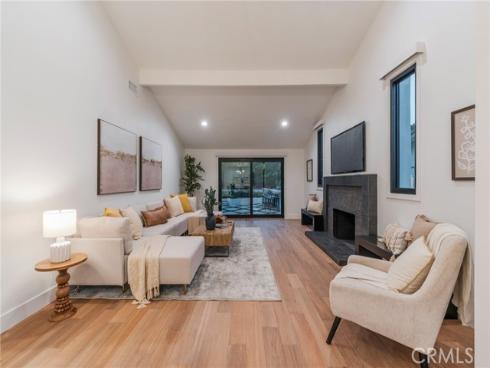 35  Beachcomber   Drive, Corona del Mar, CA