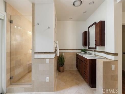 633 Rockford Road, Corona del Mar, CA