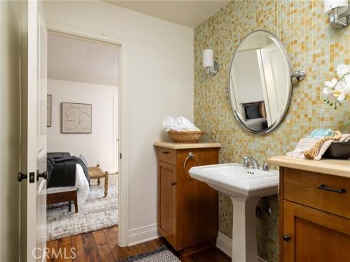 633 Rockford Road, Corona del Mar, CA