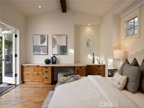 633 Rockford Road, Corona del Mar, CA