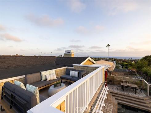 633 Rockford Road, Corona del Mar, CA