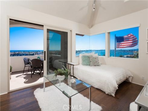 2301 Pacific Drive, Corona del Mar, CA