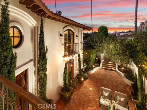 2301 Pacific Drive, Corona del Mar, CA