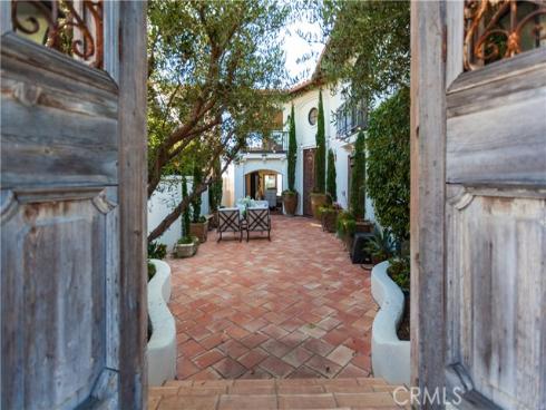 2301 Pacific Drive, Corona del Mar, CA