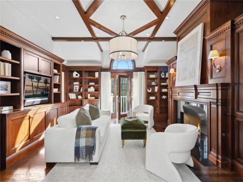 215 Marigold Avenue, Corona del Mar, CA