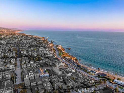 215 Marigold Avenue, Corona del Mar, CA