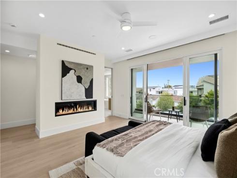 516  Larkspur   Avenue, Corona del Mar, CA