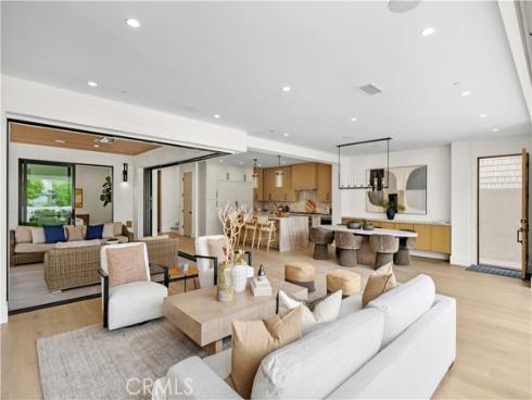 516  Larkspur   Avenue, Corona del Mar, CA