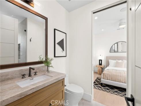 516  Larkspur (rear Home)   Avenue, Corona del Mar, CA