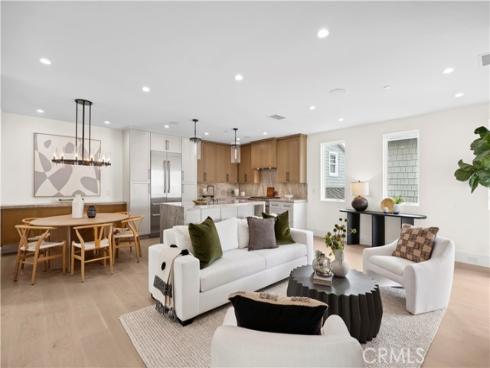 516  Larkspur (rear Home)   Avenue, Corona del Mar, CA