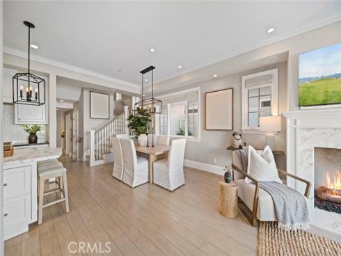 515 Narcissus Avenue, Corona del Mar, CA