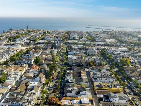 515 Narcissus Avenue, Corona del Mar, CA