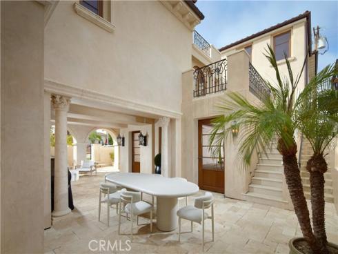 3300 Ocean Boulevard, Corona del Mar, CA