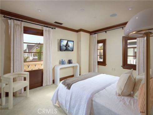 3300 Ocean Boulevard, Corona del Mar, CA