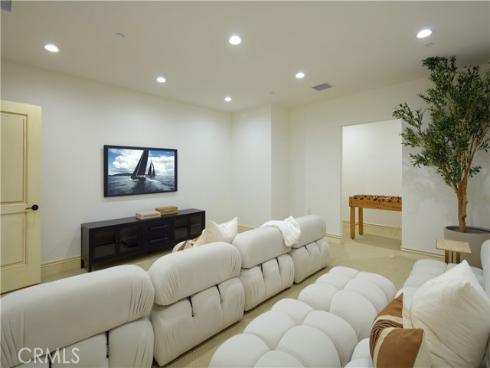 3300 Ocean Boulevard, Corona del Mar, CA