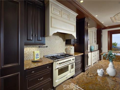 3300 Ocean Boulevard, Corona del Mar, CA