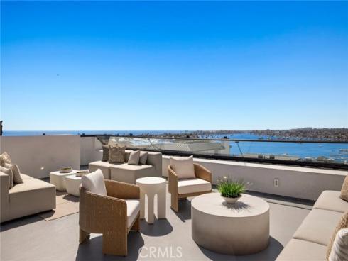220  Carnation Ave.  , Corona del Mar, CA
