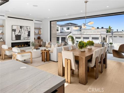 220  Carnation Ave.  , Corona del Mar, CA