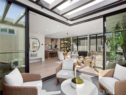 2501  Seaview Ave  , Corona del Mar, CA