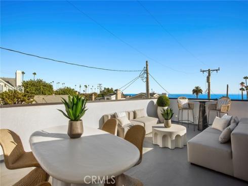 2501  Seaview Ave  , Corona del Mar, CA