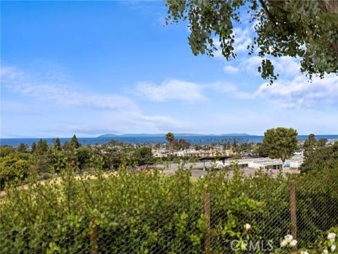3007 Harbor View , Corona del Mar, CA