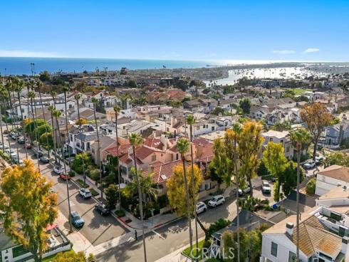 441 Goldenrod Avenue, Corona del Mar, CA