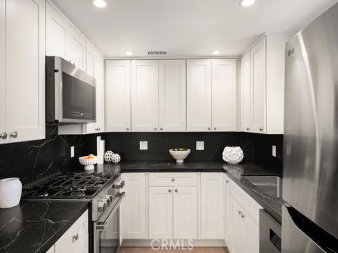 441 Goldenrod Avenue, Corona del Mar, CA