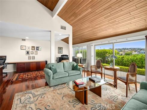 15 Skysail Drive, Corona del Mar, CA