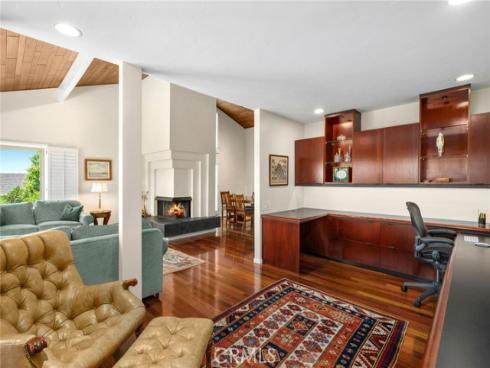 15 Skysail Drive, Corona del Mar, CA