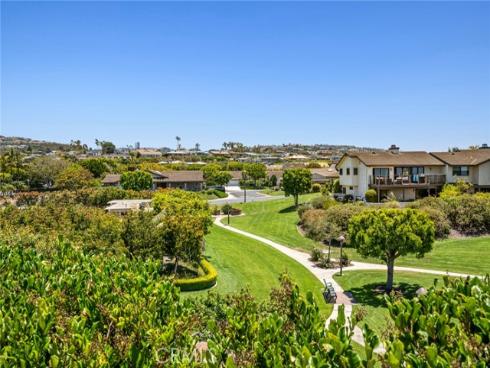 15 Skysail Drive, Corona del Mar, CA