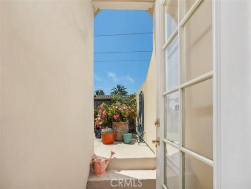 505  Marigold   Avenue, Corona del Mar, CA