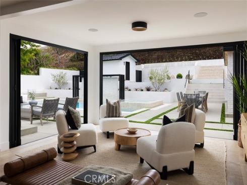 919 Sandcastle Drive, Corona del Mar, CA