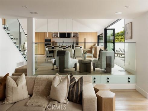 919 Sandcastle Drive, Corona del Mar, CA