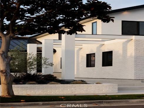 919 Sandcastle Drive, Corona del Mar, CA