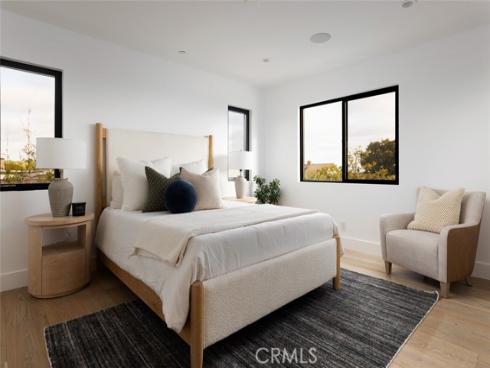 919 Sandcastle Drive, Corona del Mar, CA