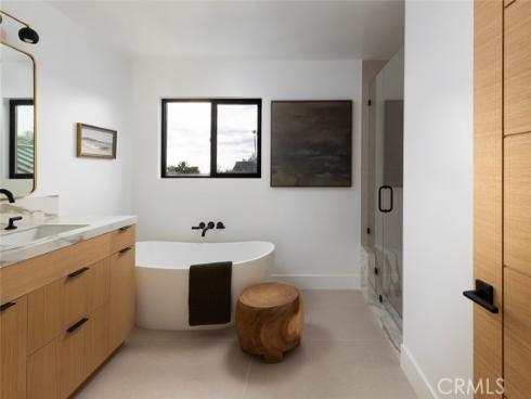 919 Sandcastle Drive, Corona del Mar, CA