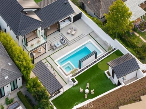 919 Sandcastle Drive, Corona del Mar, CA